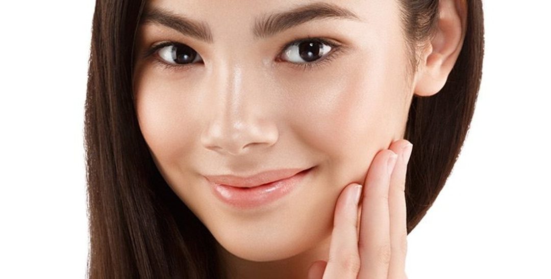 What Causes Oily Skin?